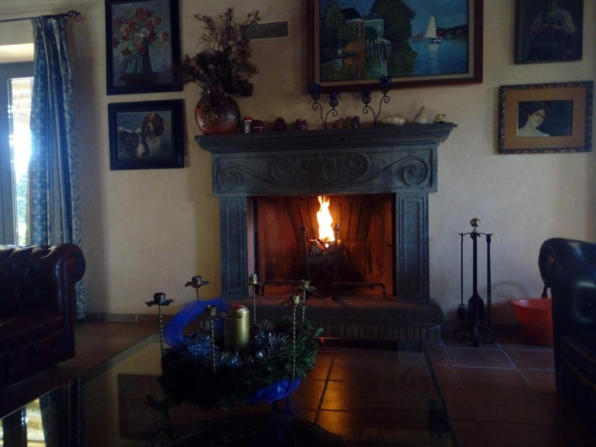 Casa Vacanze Vigna Di Valle Bracciano  Ngoại thất bức ảnh