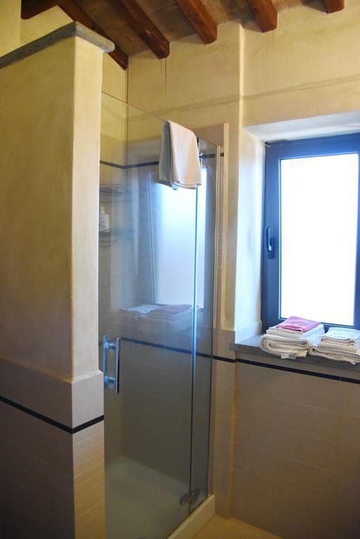 Casa Vacanze Vigna Di Valle Bracciano  Phòng bức ảnh