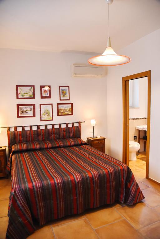 Casa Vacanze Vigna Di Valle Bracciano  Phòng bức ảnh